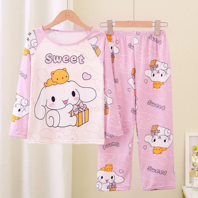 Pijama Infantil Sanrio, Kuromi, Cinnamoroll & Pochacco