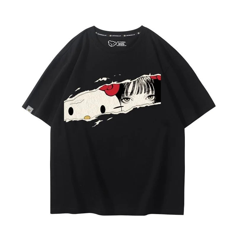 Camiseta Hello Kitty x Tomie Kawakami – Estilo Sanrio Meets Junji Ito
