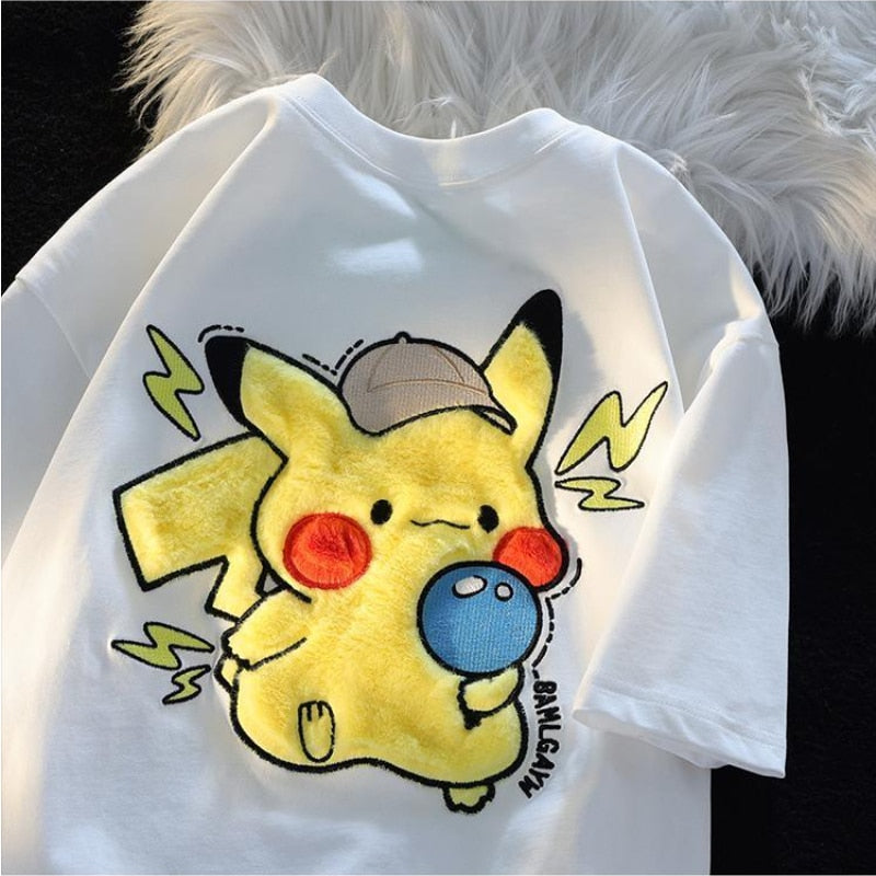 CAMISETA - PIKACHU PELÚCIA