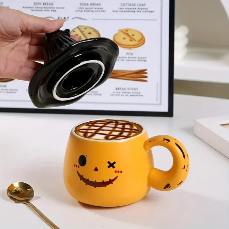 Caneca Fantasminha de Halloween com Chapéu