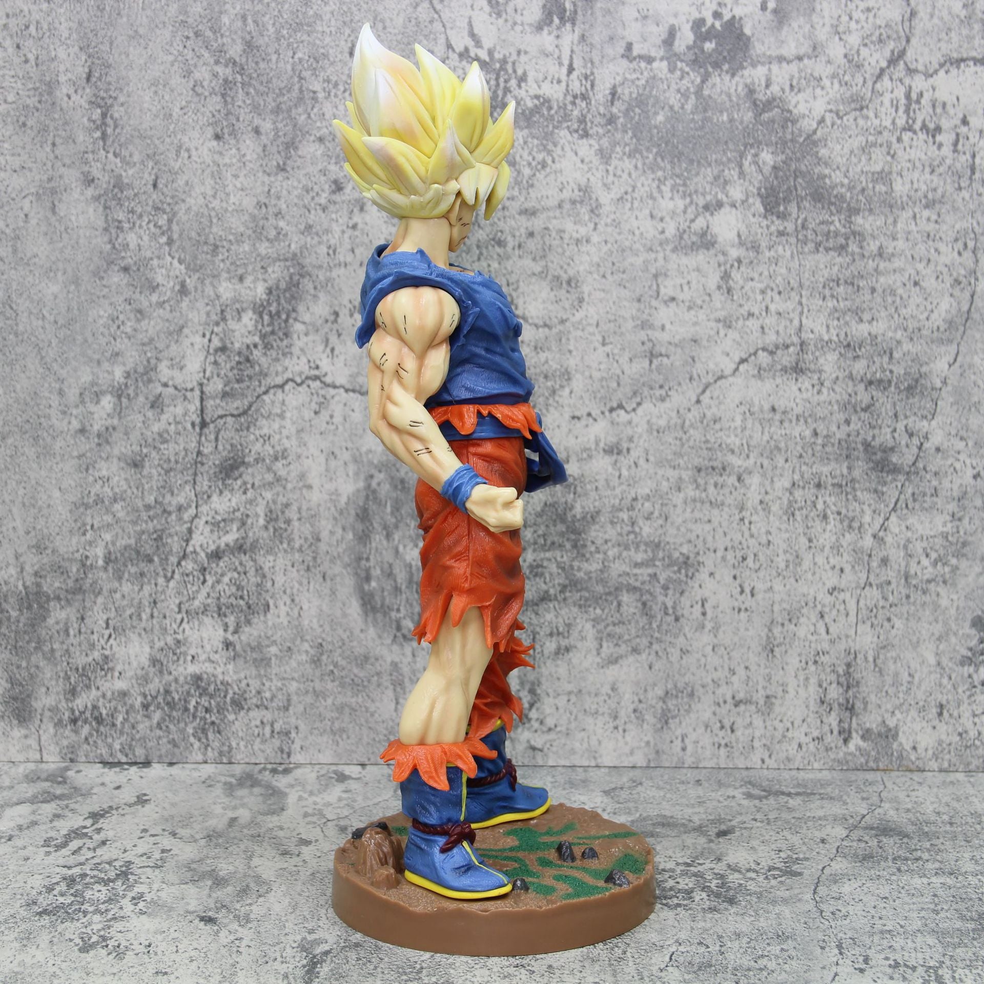 Boneco Son Goku SSJ, Estátua Dragon Ball Z 43cm