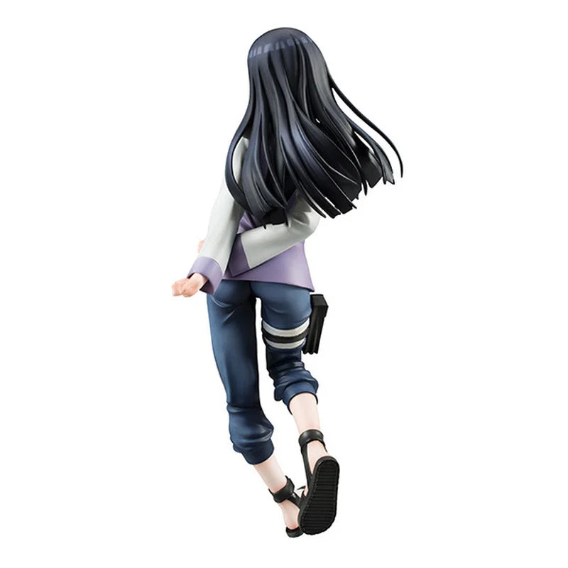 BONECA HINATA HYUGA 20CM