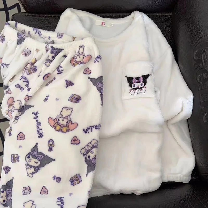 CONJUNTO PIJAMAS (SANRIO)