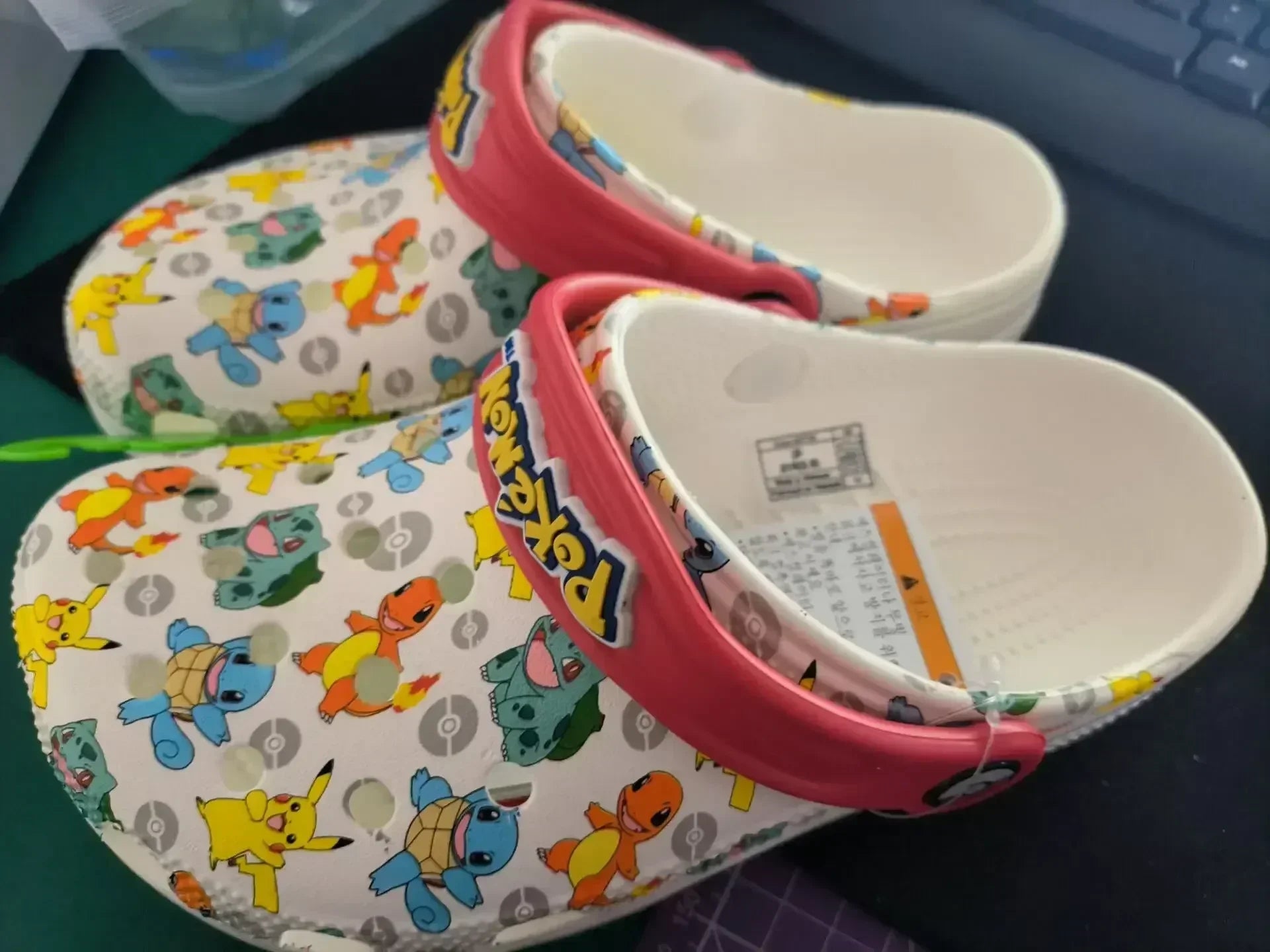 Sandália Crocs Pokémon Aventura Infantil