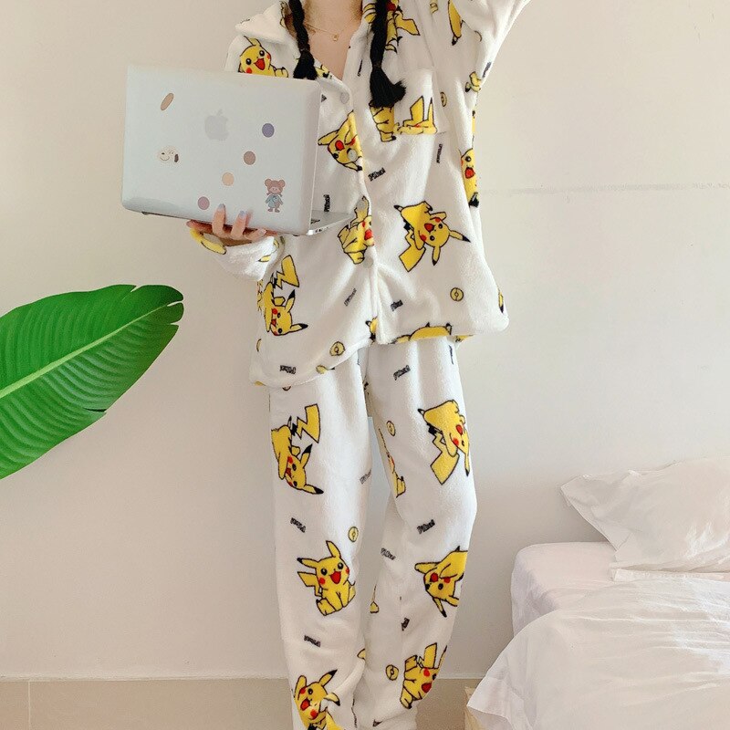 Pijama Pikachu Frio Pelúcia