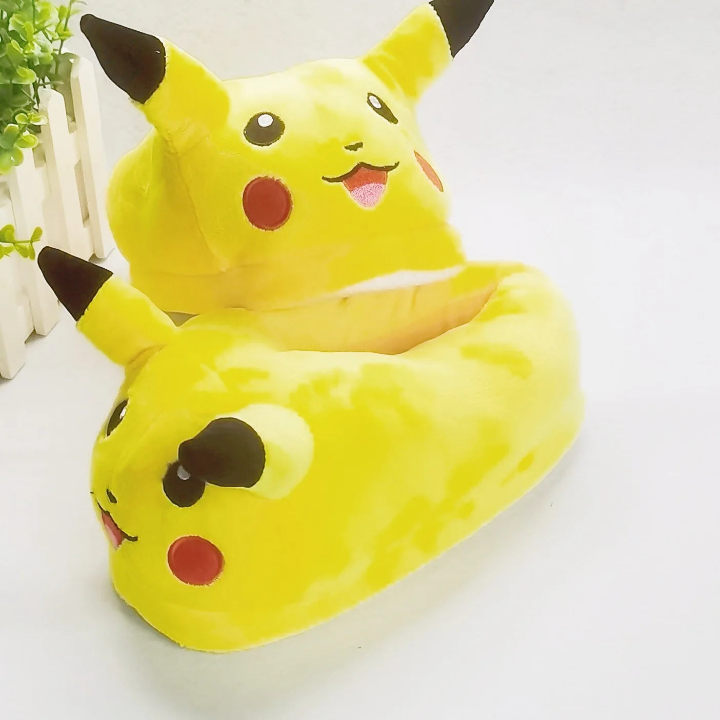 Chinelinho Puf Pikachu Infantil