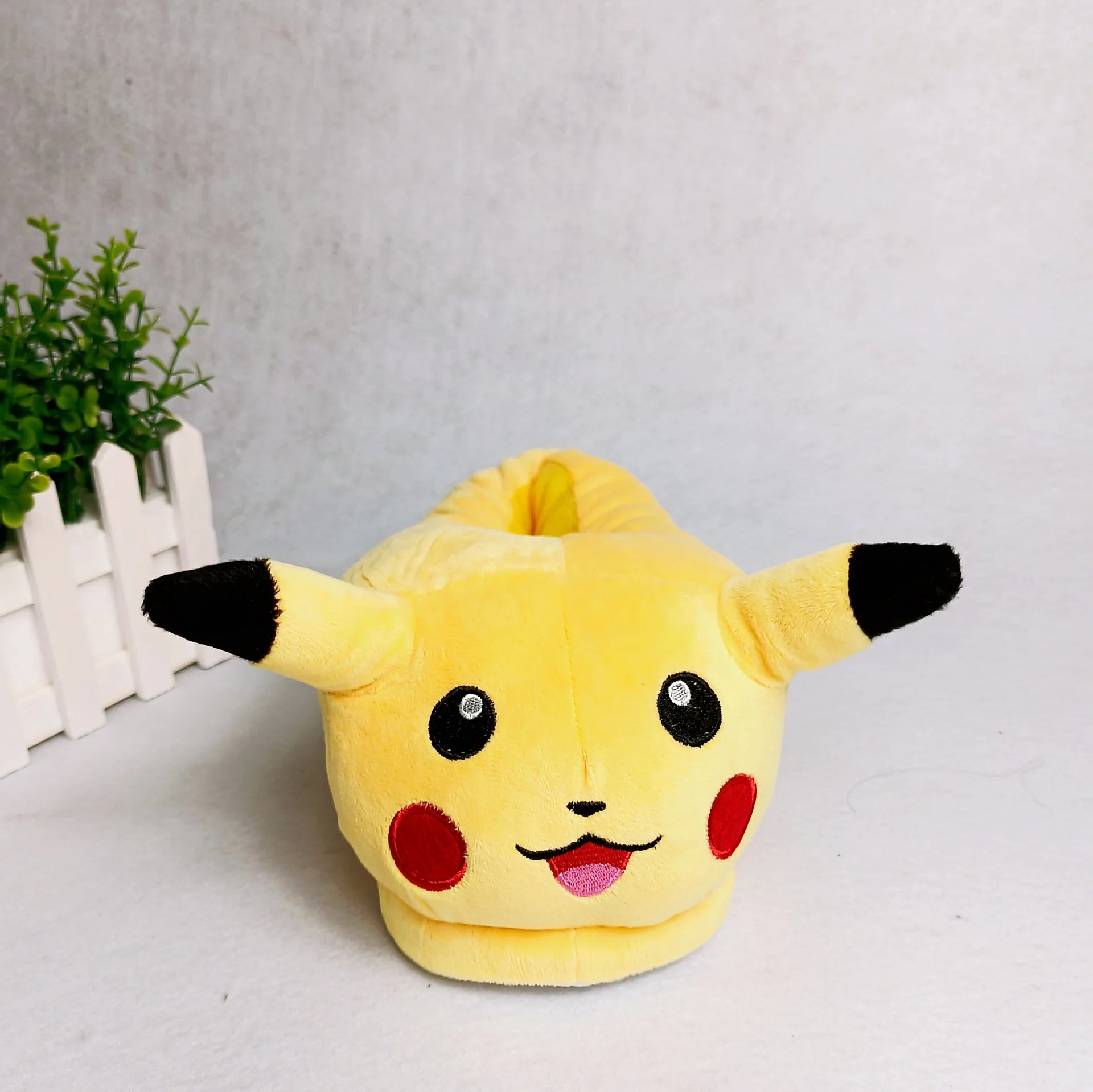 Chinelinho Puf Pikachu Infantil