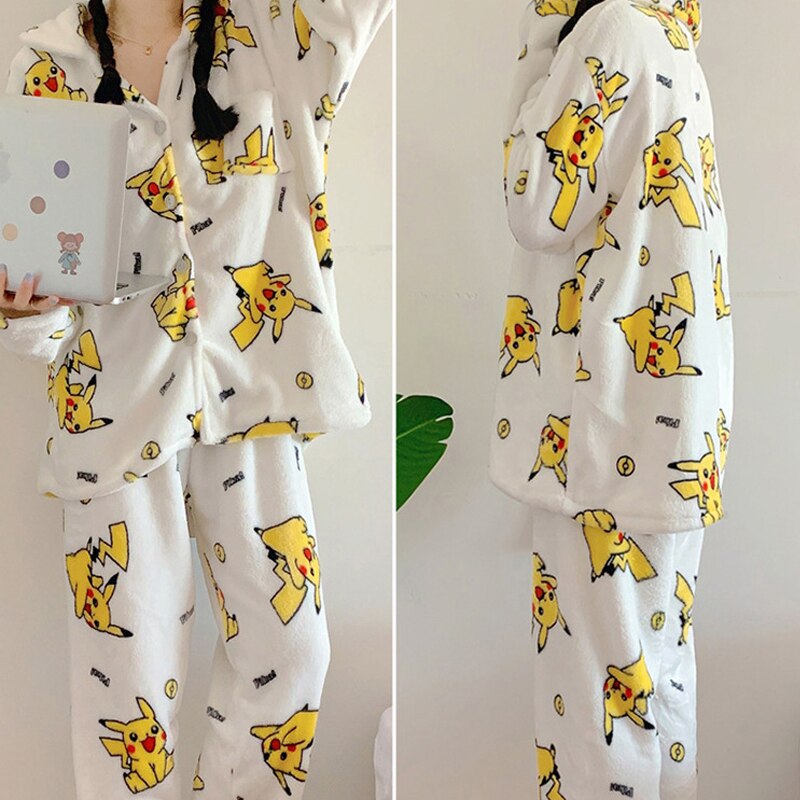 Pijama Pikachu Frio Pelúcia