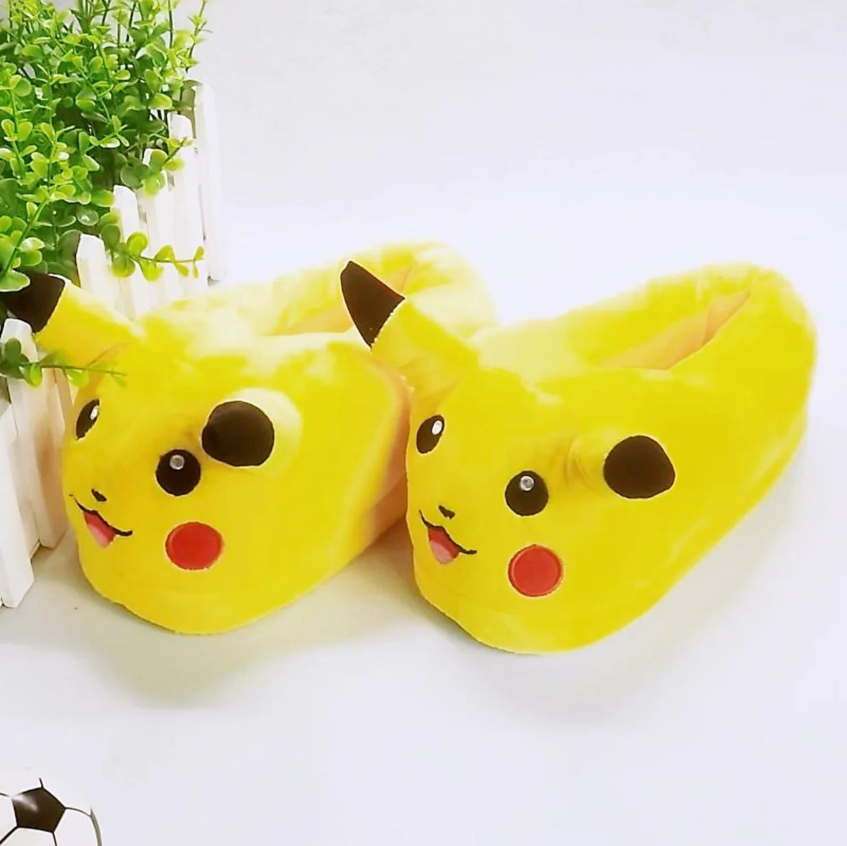 Chinelinho Puf Pikachu Infantil