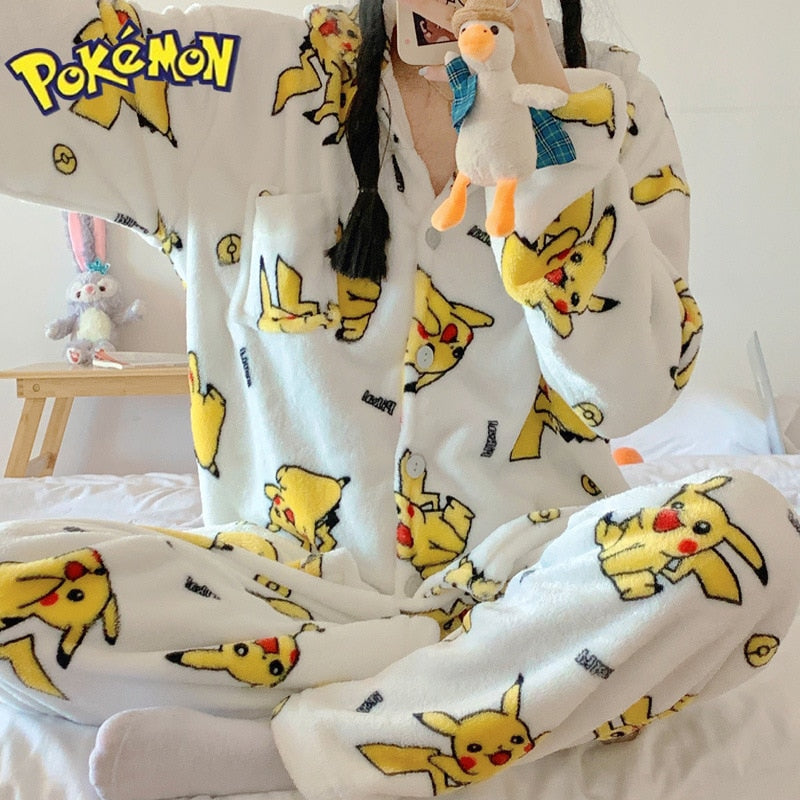 Pijama Pikachu Frio Pelúcia